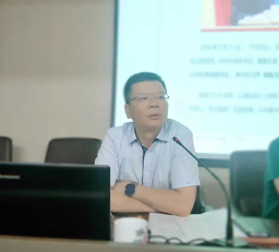 热烈庆祝建党99周年，华体会官方版网站登录入口-华体会(中国)
组织全体骨干召开“不忘初心、牢记使命”主题教育活动