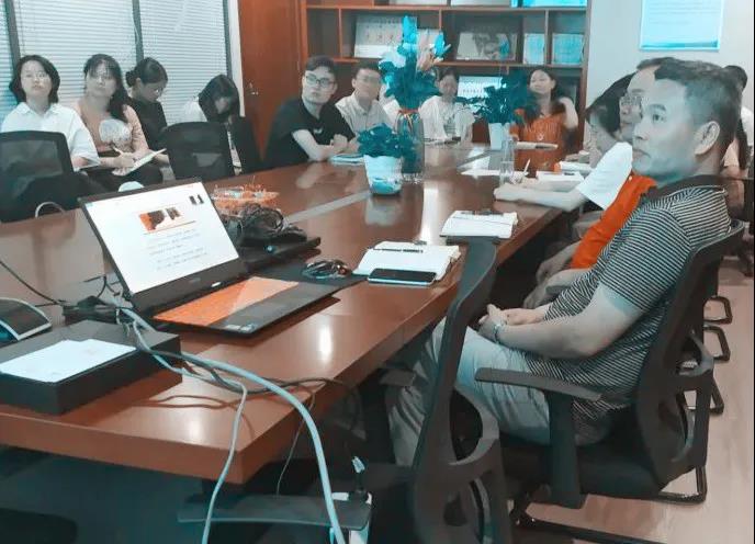热烈庆祝建党99周年，华体会官方版网站登录入口-华体会(中国)
组织全体骨干召开“不忘初心、牢记使命”主题教育活动